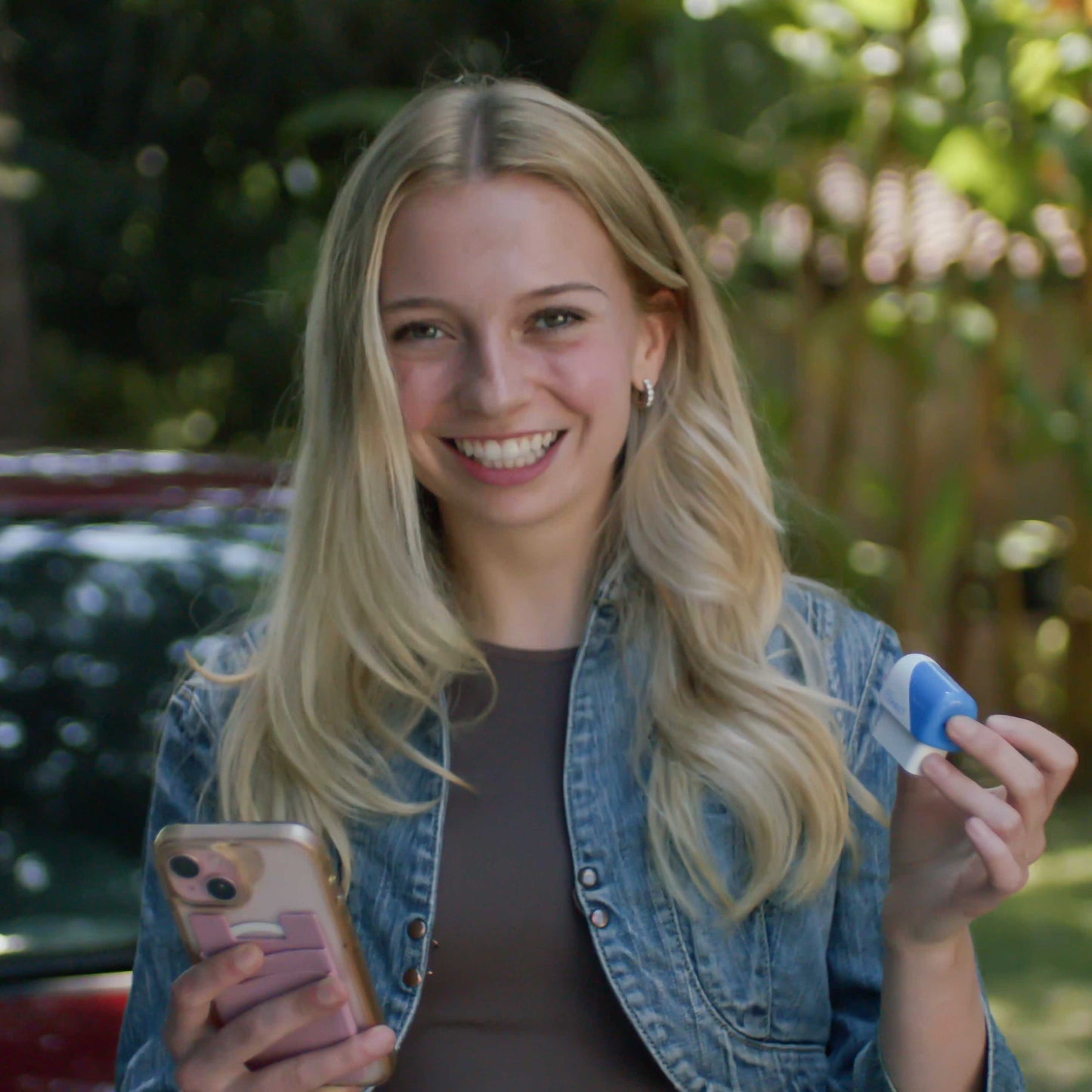 CarMD Connect All-in-One Vehicle Health Monitoring, Location Sharing and A.I. Auto Mechanic